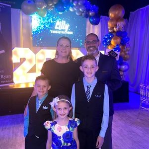 Meet your Posher, Robin